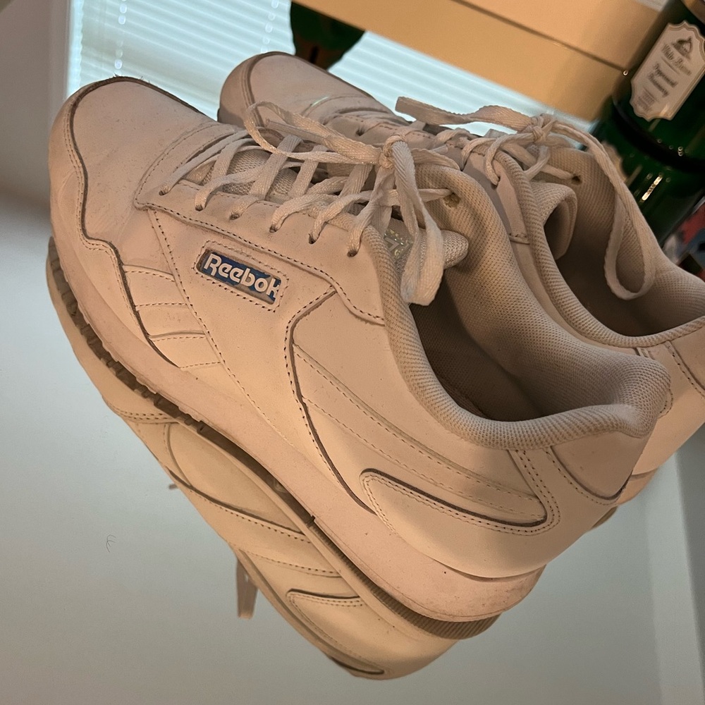 Reebok Shoes - Picture 2 of 3